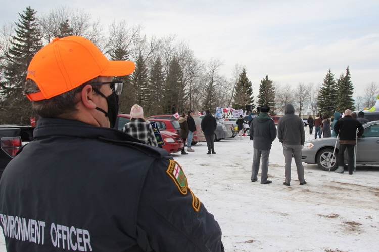 COVID enforcement tickets amounting to over $837,000 since April - CHVNRadio: Southern Manitoba's hub for local and Christian news, and adult contemporary Christian programming. - Vimarsana News