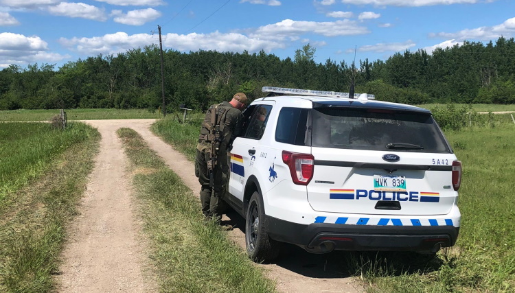 UPDATE: RCMP searching property connected to armed and dangerous homicide suspect - CHVNRadio: Southern Manitoba's hub for local and Christian news, and adult contemporary Christian programming. - Vimarsana News