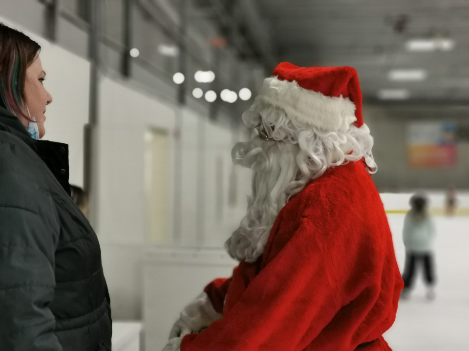 Skating with Santa Local news, Weather, Sports