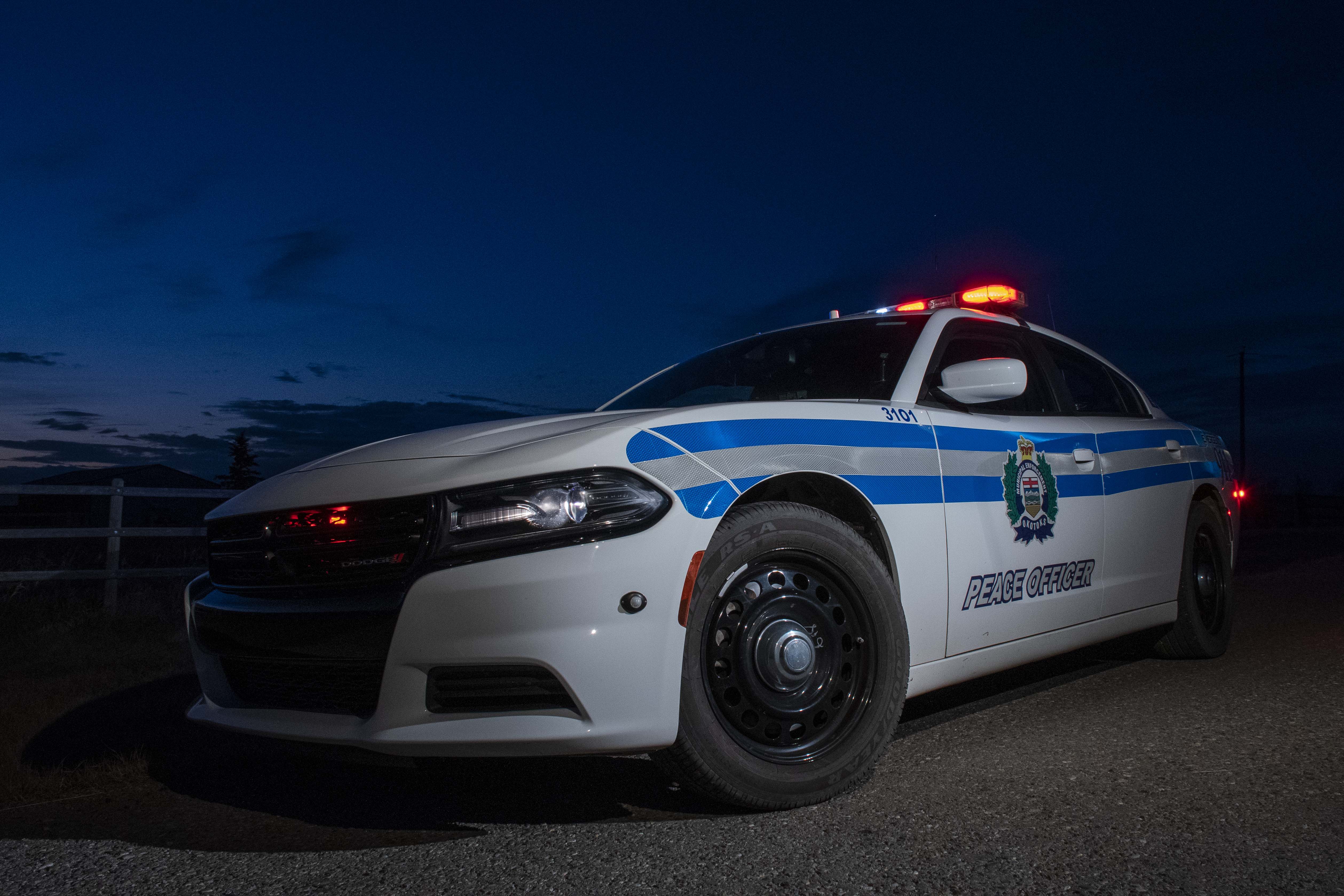 Okotoks council repeals youth curfew bylaw