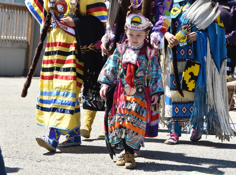 Interschool powwow hosted by Westmount and Carseland schools
