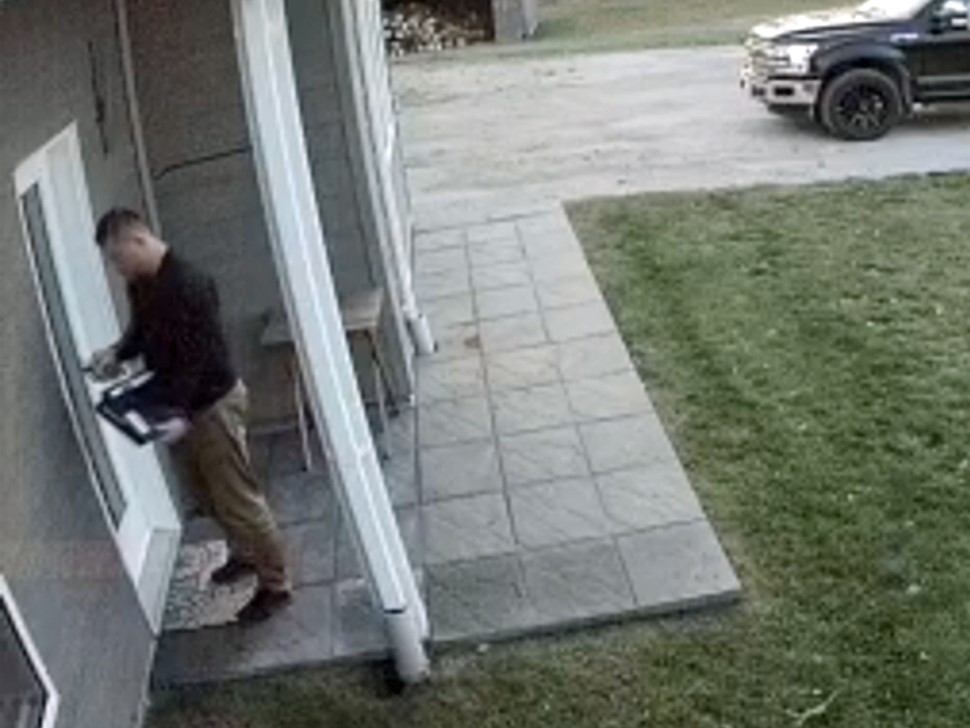 La Broquerie council candidate apologizes for actions caught on camera