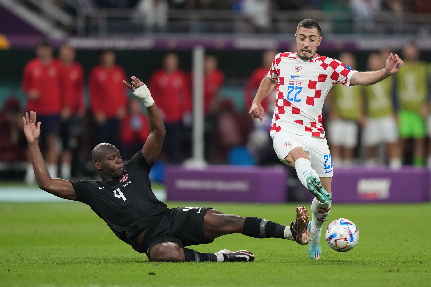 Canada ends scoring drought at men's World Cup but can't hold off Croatia – PembinaValleyOnline.com – Local news, Weather, Sports, Free Classifieds and Business Listings for the Pembina Valley, Manitoba