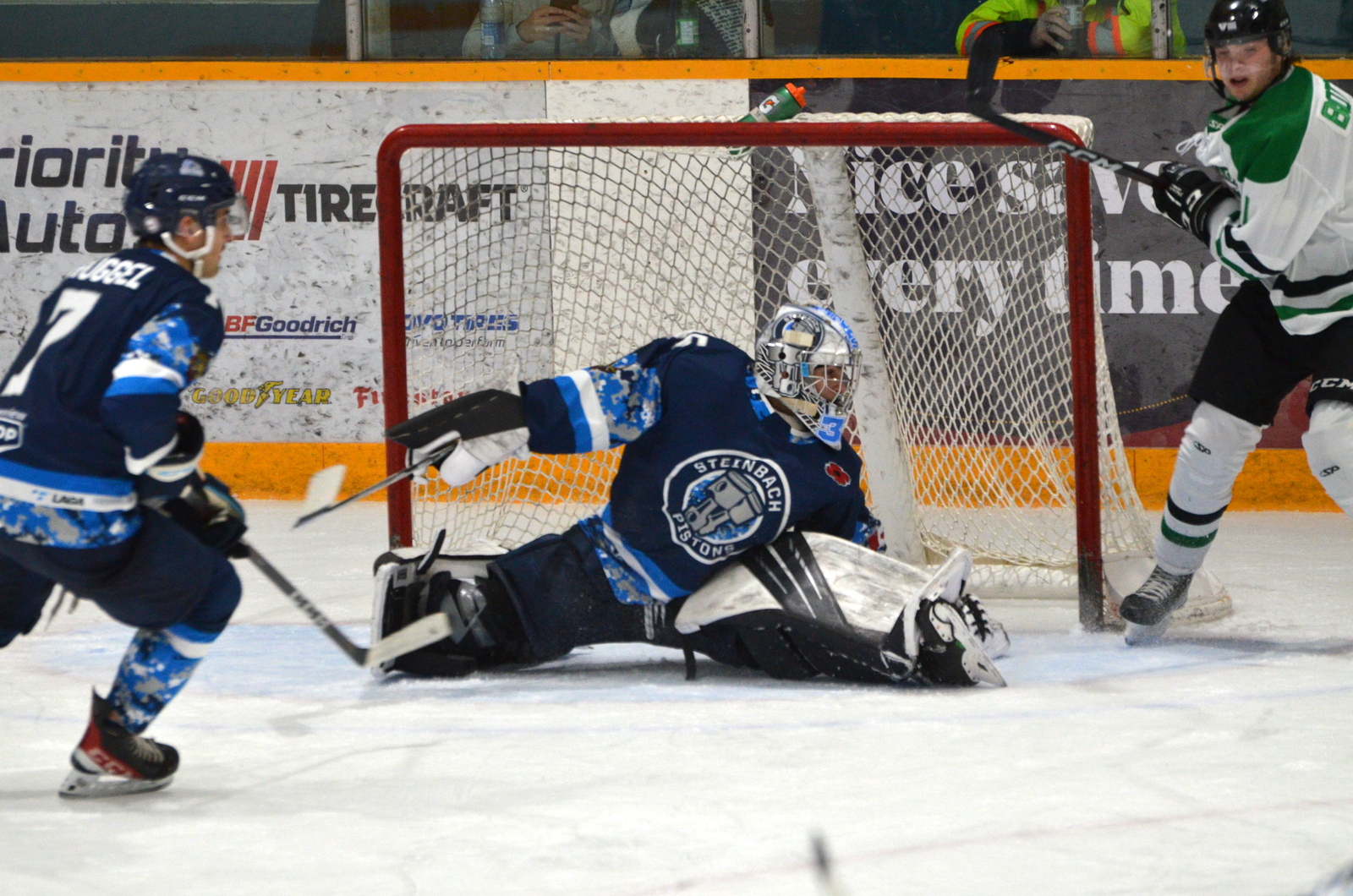 Pistons fall to Terriers in low scoring, hard checking game ...