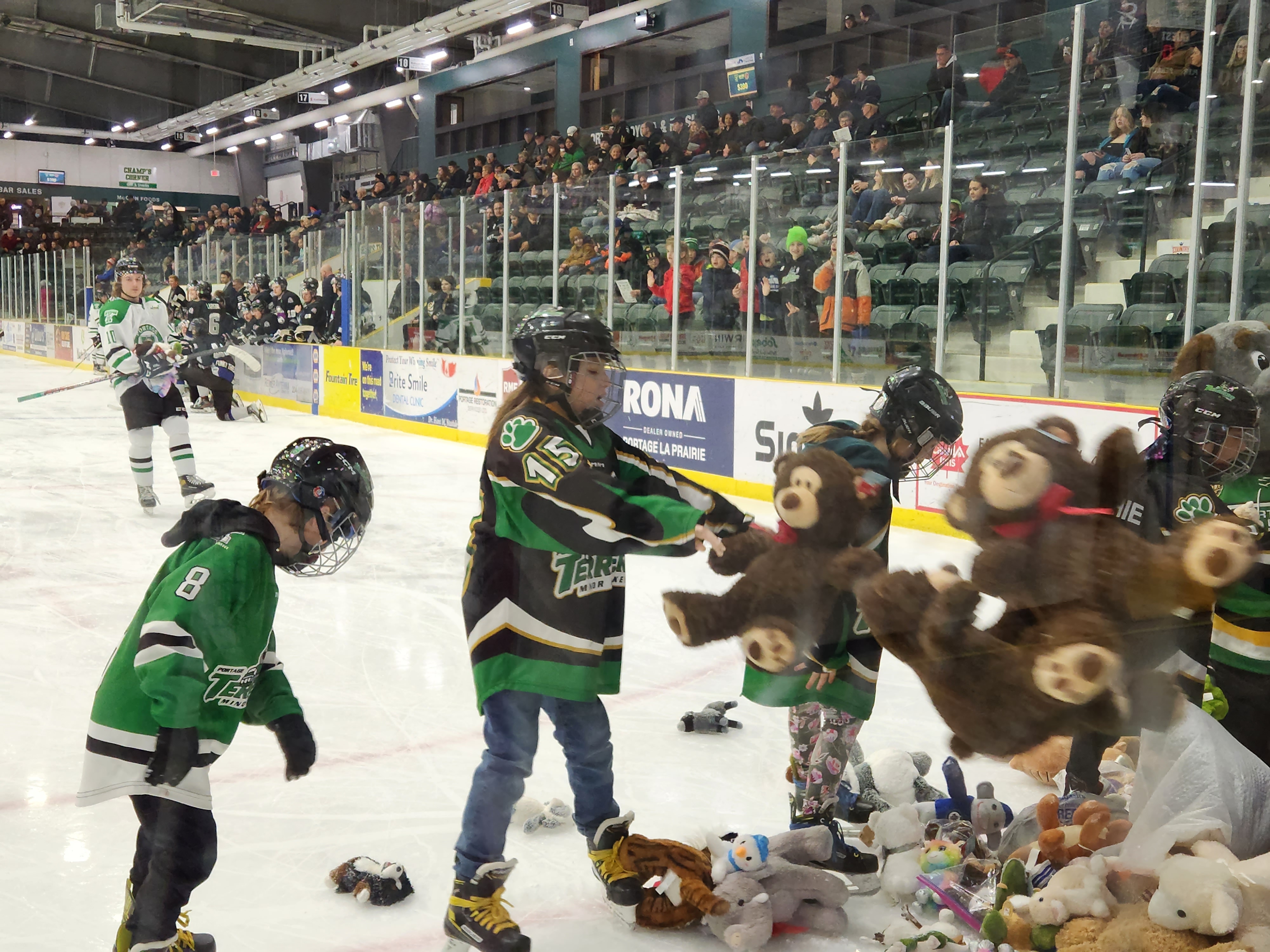 Terriers send kids home happy in more ways than one - PortageOnline.com ...