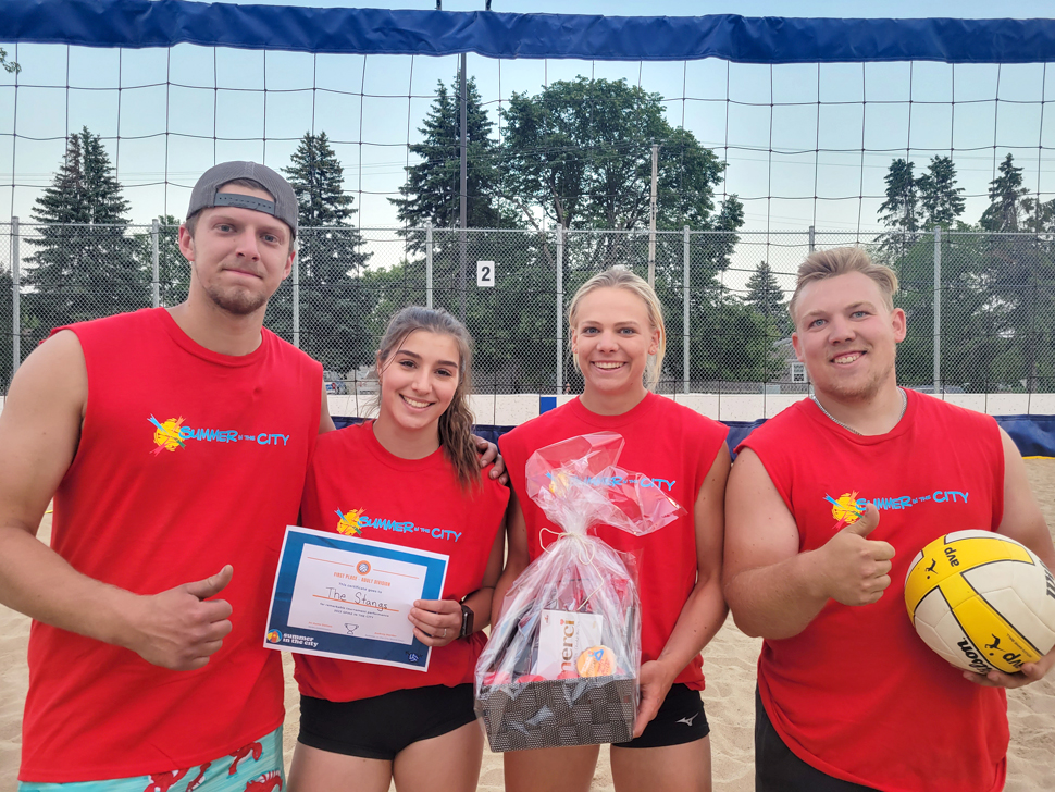New coed beach volleyball league inviting players to join