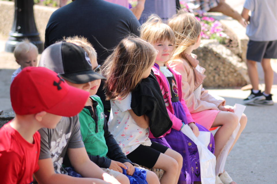 Weyburn parade showcases creative floats and heartwarming puppies