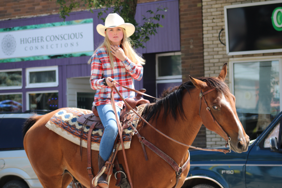 Weyburn parade showcases creative floats and heartwarming puppies