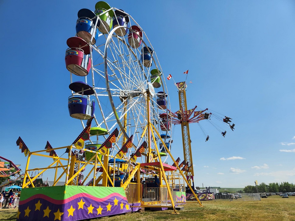 Rides, games, food and fun bring out the best at Frontier Days ...
