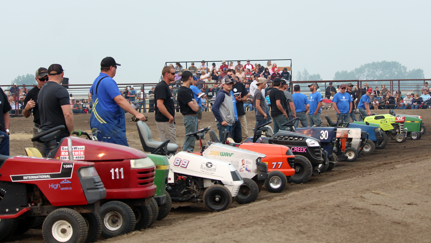 Boomtown Cup captivates crowd with cavalcade of competitors ...