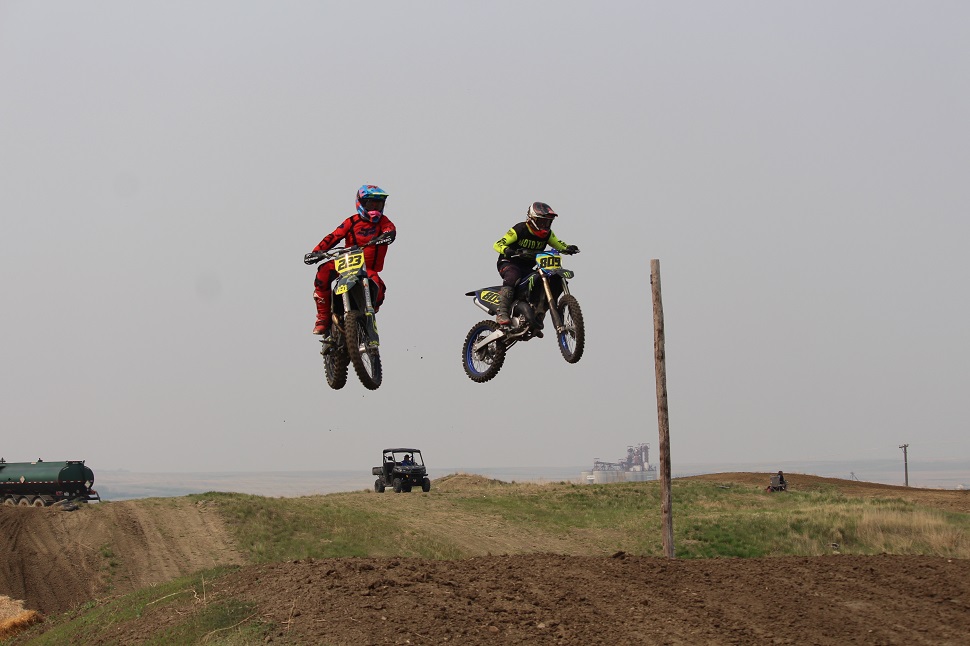 Local 16 year old dirt-biker clutches two time provincial title ...