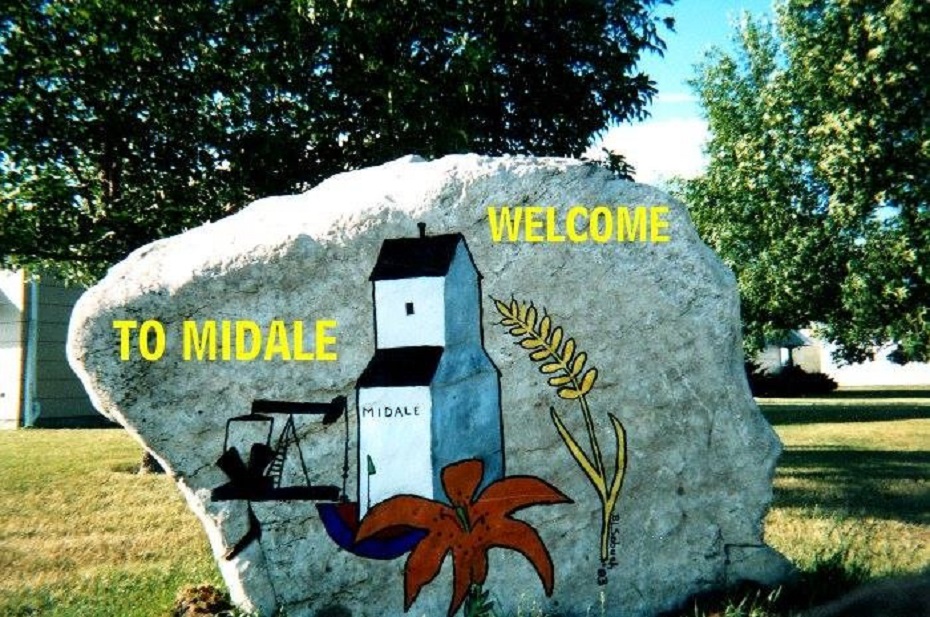 Mayor reflects on major growth in Midale Local