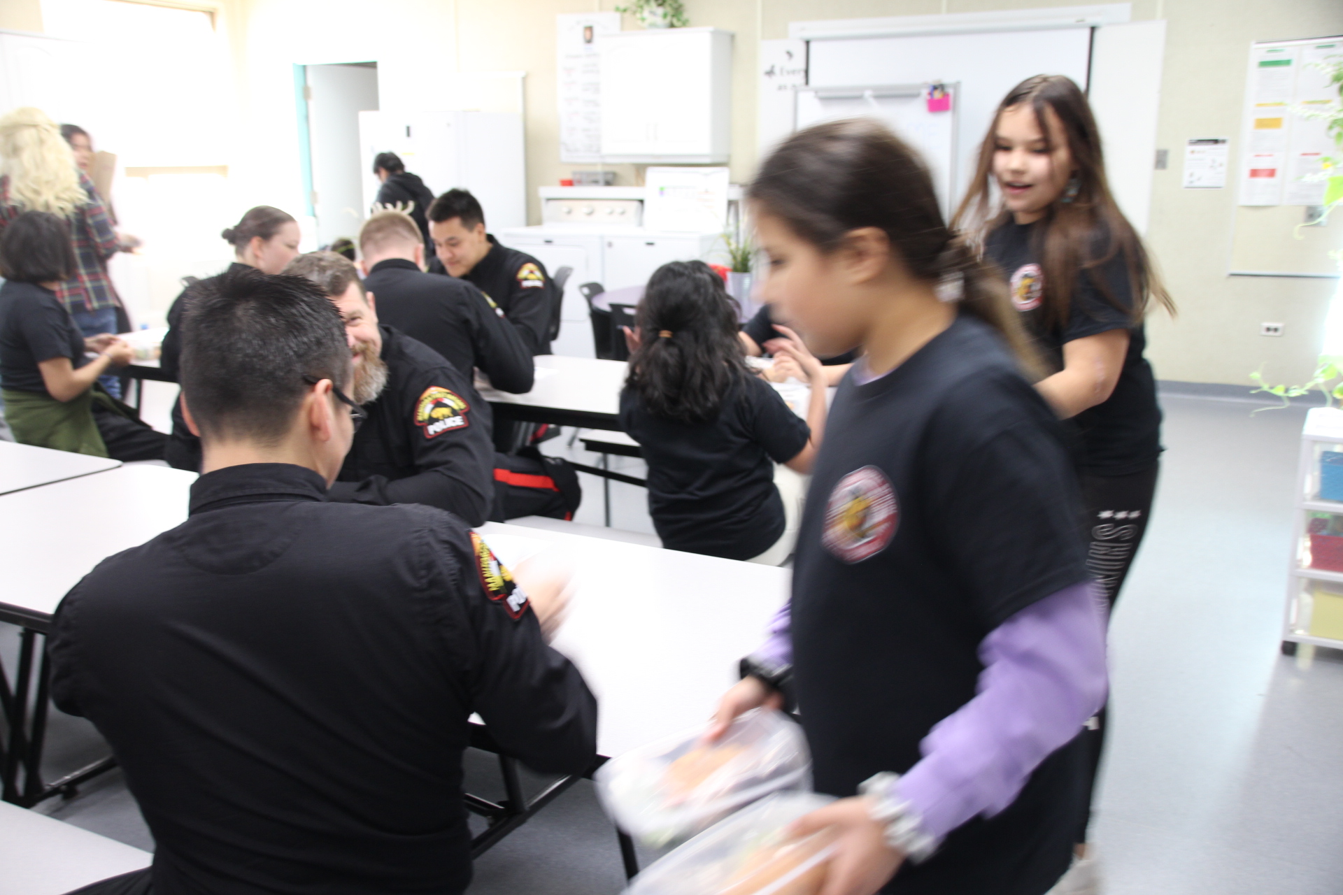 North Memorial Grade 6 students hold 'Grizzly Cafe' as thanks to MFNPS ...