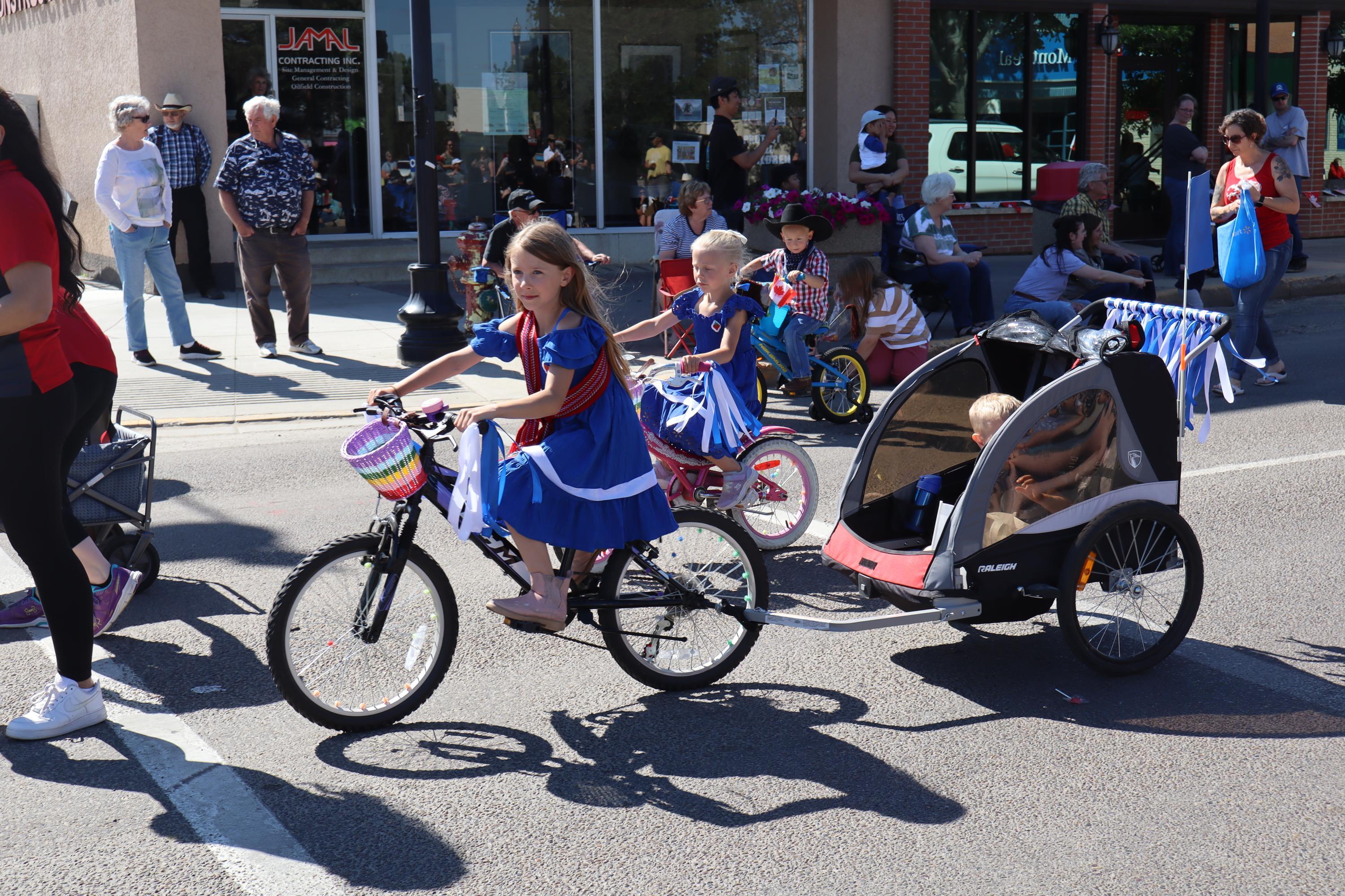 Kiddies Day Parade marches smiles through Swift Current ...