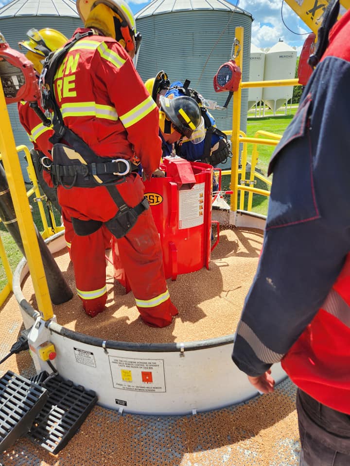 Firefighters train for rescue from horrific grain bin entrapment ...
