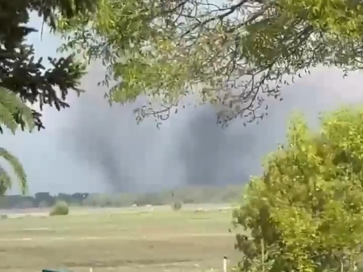 WATCH: Several tornadoes touchdown in Manitoba - CHVNRadio: Southern ...