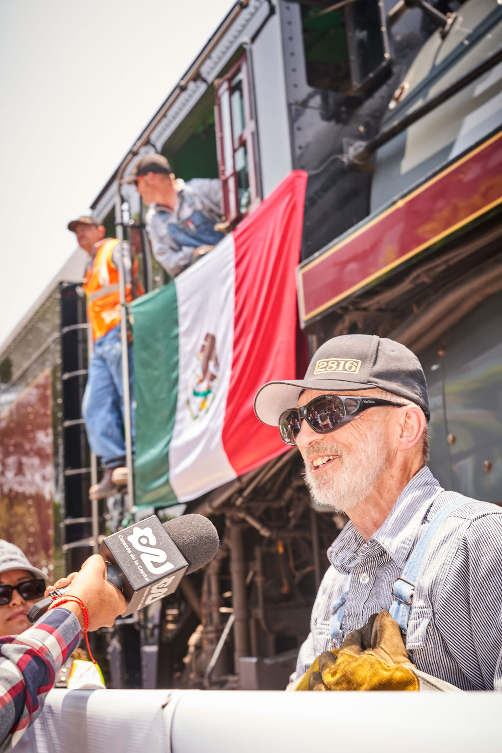 the-empress-steam-locomotive-rolling-through-portage-sunday