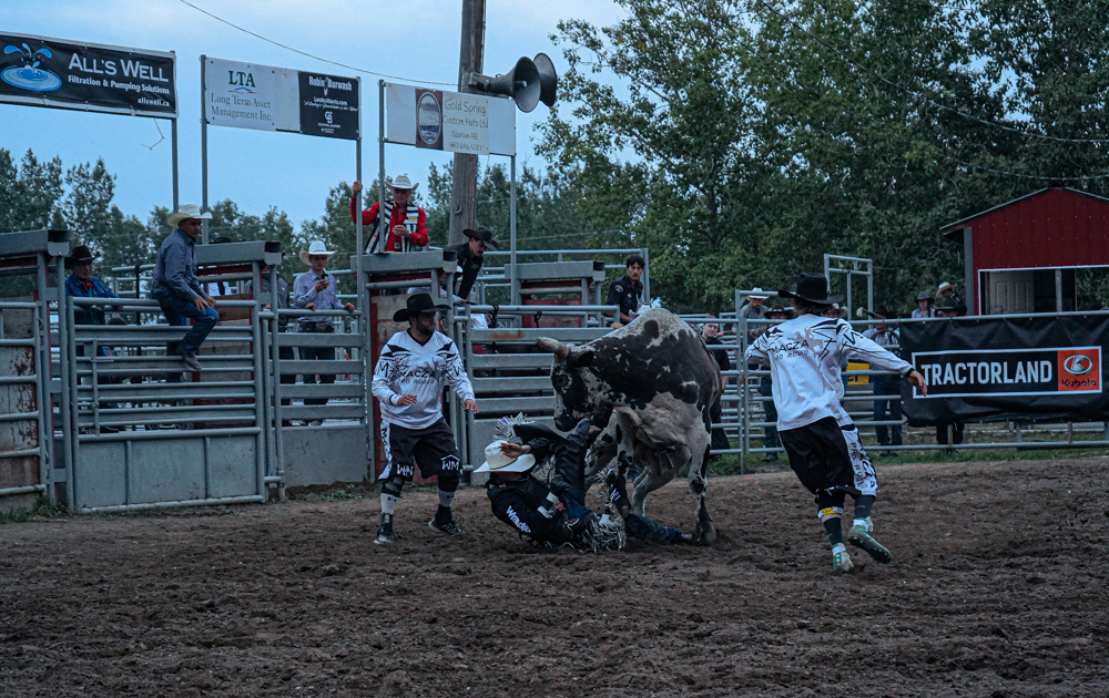 Nanton Pro Rodeo Gallery: The first ever Nanton Pro Rodeo - OkotoksOnline.com - Local ...