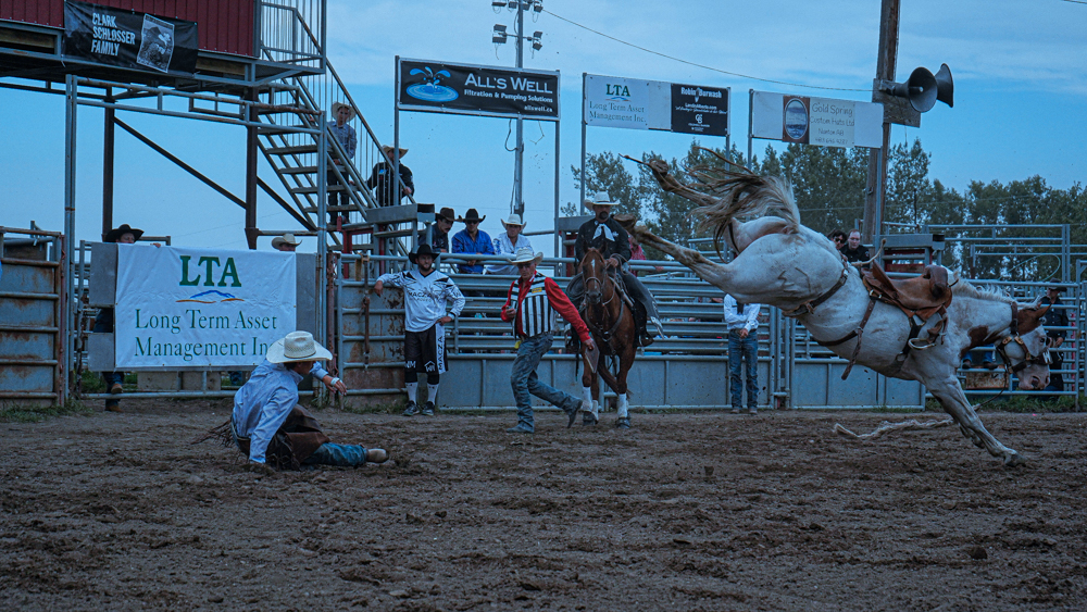 Nanton Pro Rodeo Gallery: The first ever Nanton Pro Rodeo - OkotoksOnline.com - Local ...