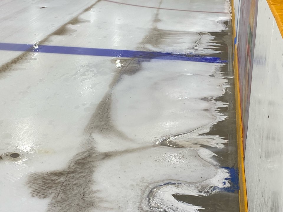TG Smith Arena faces flooding resulting in ice damage - SteinbachOnline ...