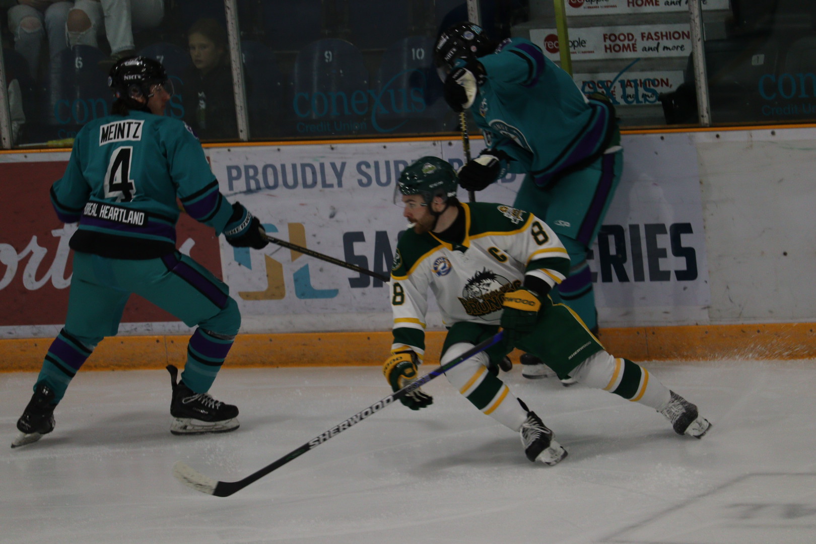 Broncos' Holtvogt shines in opening appearance - DiscoverHumboldt.com ...