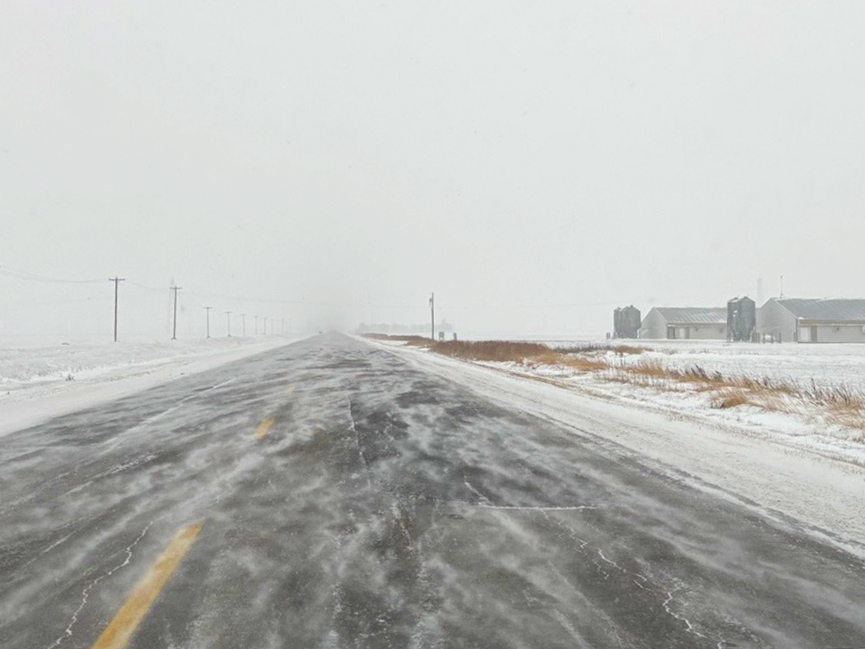 Road conditions deteriorate amid blowing snow this Tuesday ...
