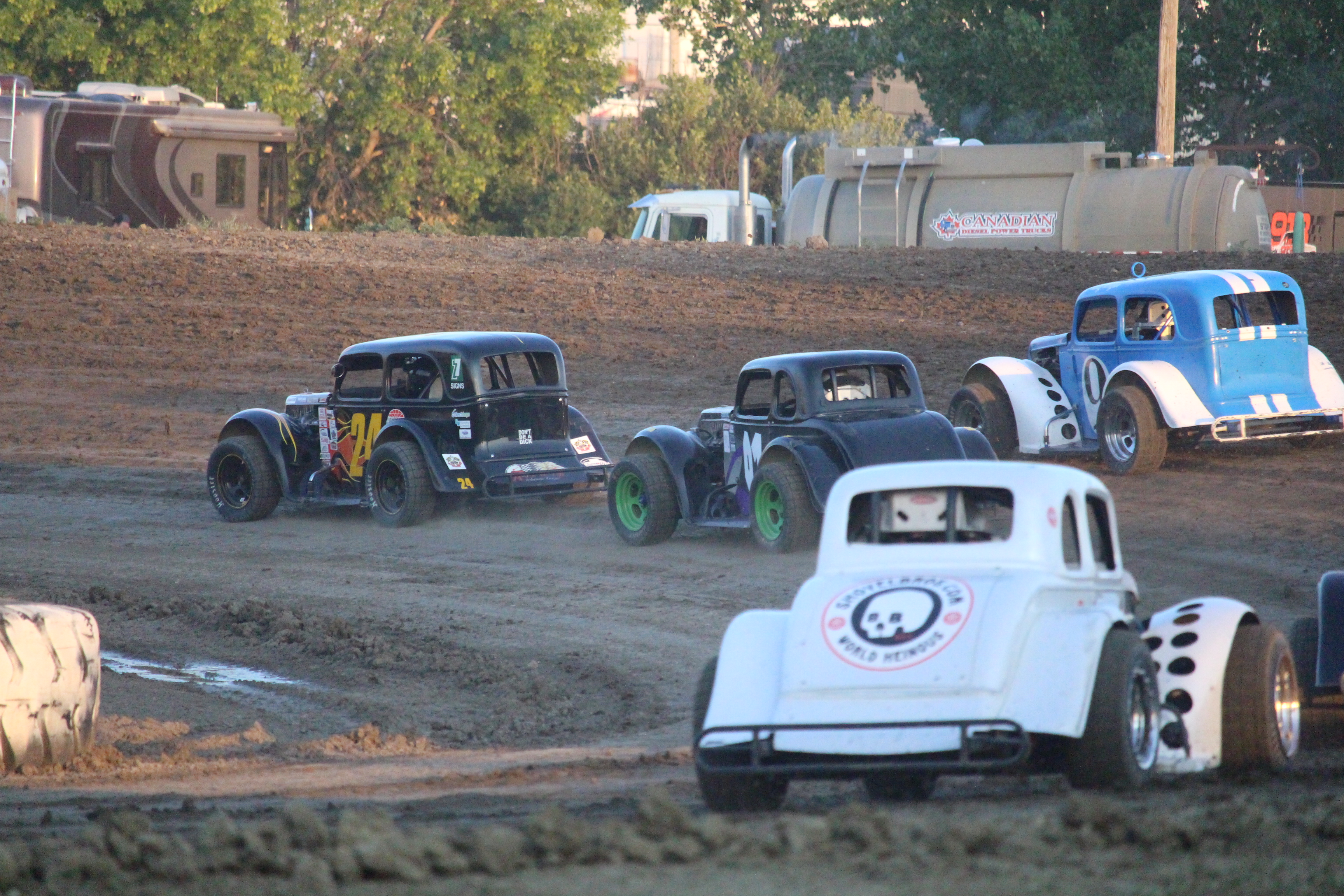 Swift Current Raceway Rain dampens weekend of local races, Legends, & more ...