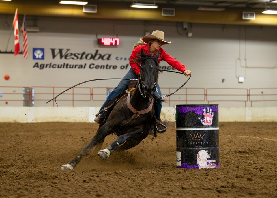 Professional barrel racer Reimer an inspiration to riders of all ages ...