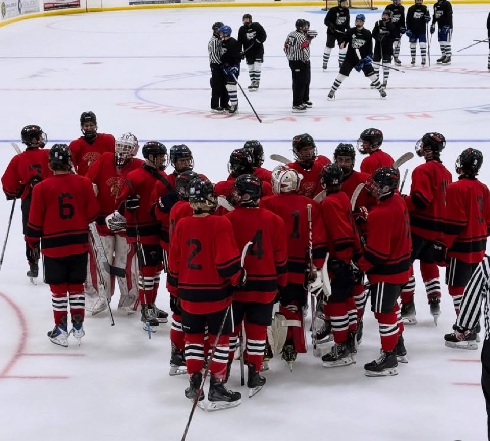 PV Hawks U18 AAA hockey team ready for opener tonight ...