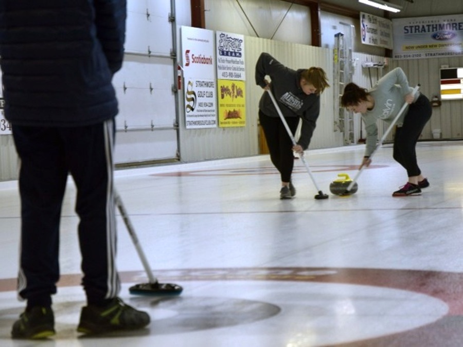 Curling rink restarts season - StrathmoreNow.com - Local news, Weather ...