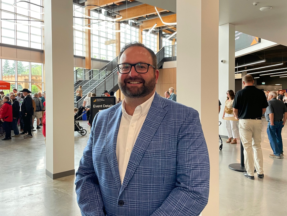 Narth calls for action on highways, healthcare staffing and local schools – SteinbachOnline.com