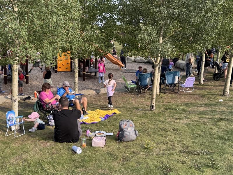 Sunset Ridge hosts unforgettable community party - CochraneNow ...