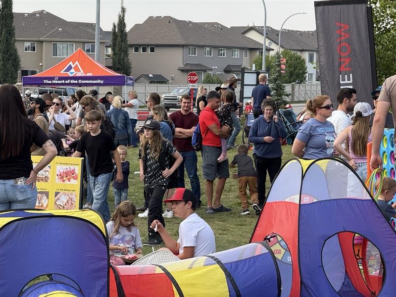 Sunset Ridge hosts unforgettable community party - CochraneNow ...