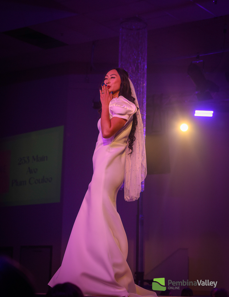 Katie Cares Fashion Show September 2025-20.jpg