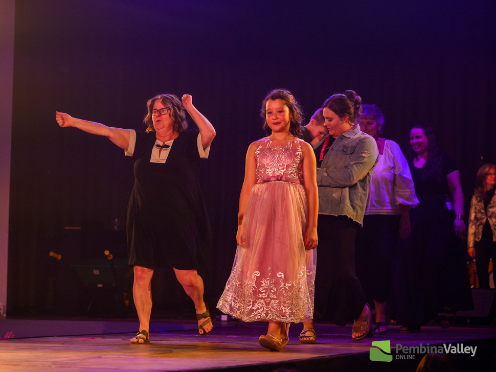 Katie Cares Fashion Show September 2025-22.jpg
