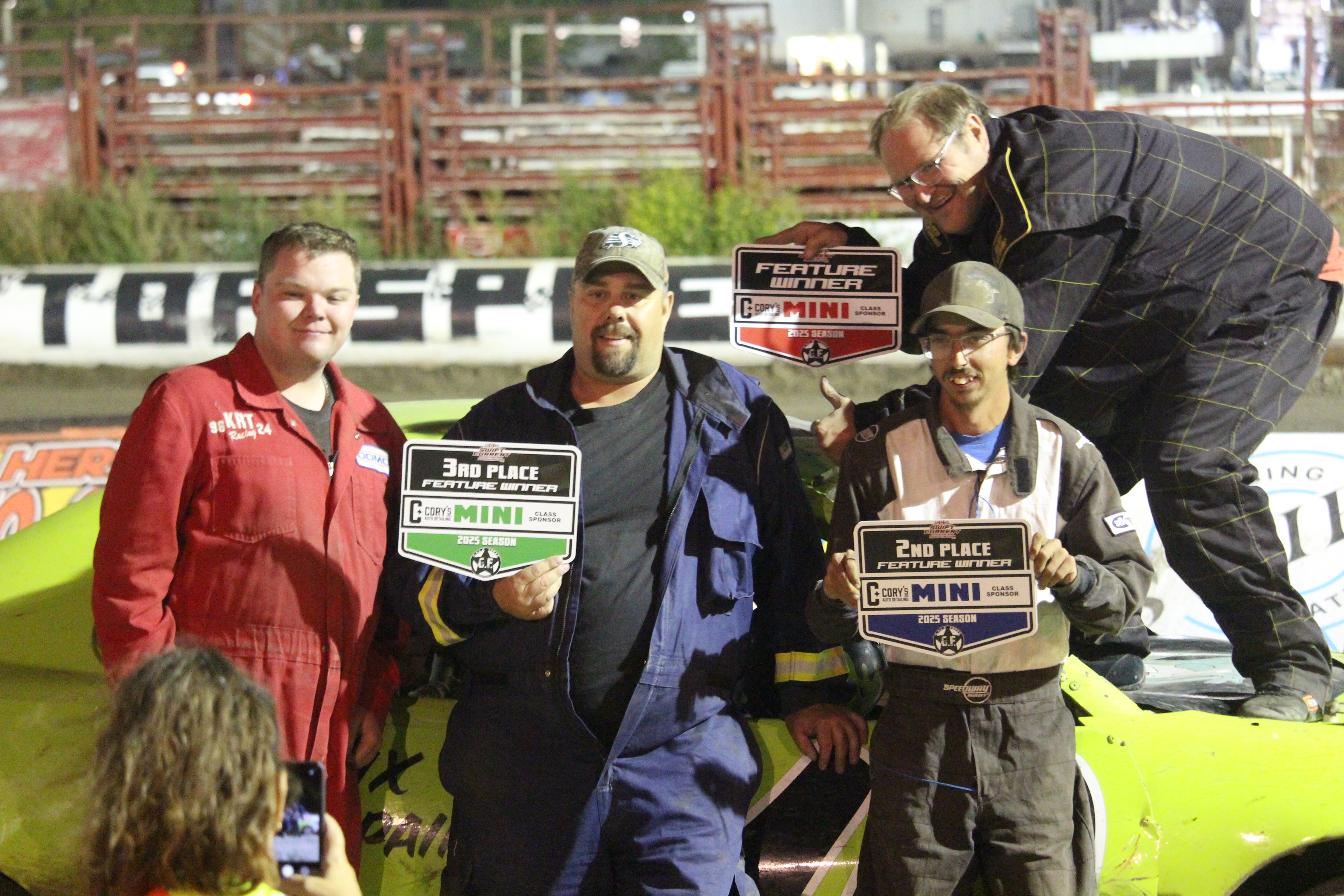 Kids' Day packs the track for final round of stock car races ...