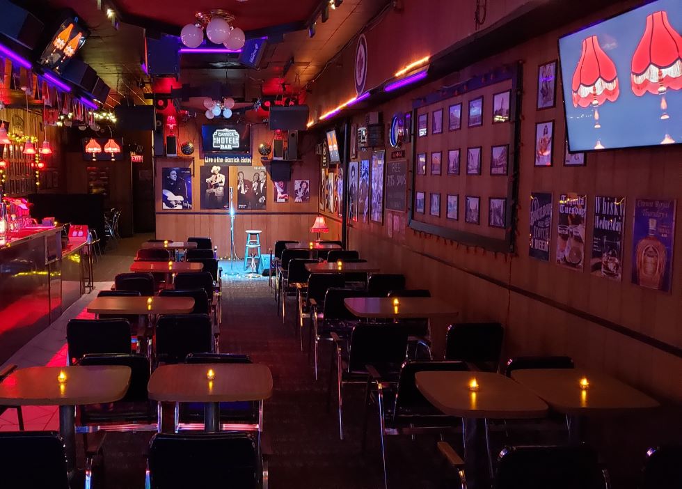 Garrick Hotel Bar hosts string quartet mystery - Classic107: Winnipeg's ...