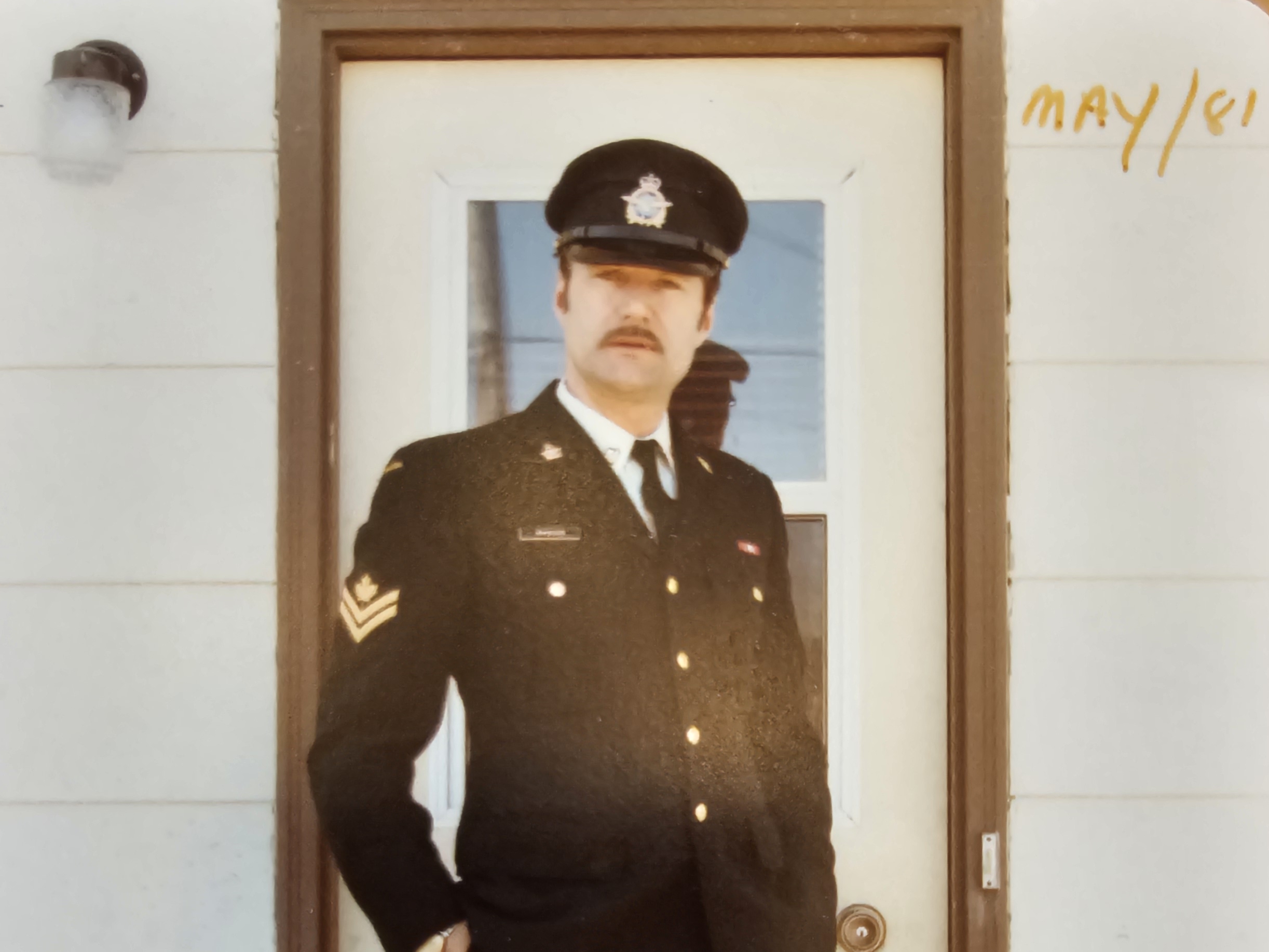 “I liked my job”: Master Corporal Keith Johnson on 35 years of service, flight hours with the Centenaires, and why Remembrance Day still matters