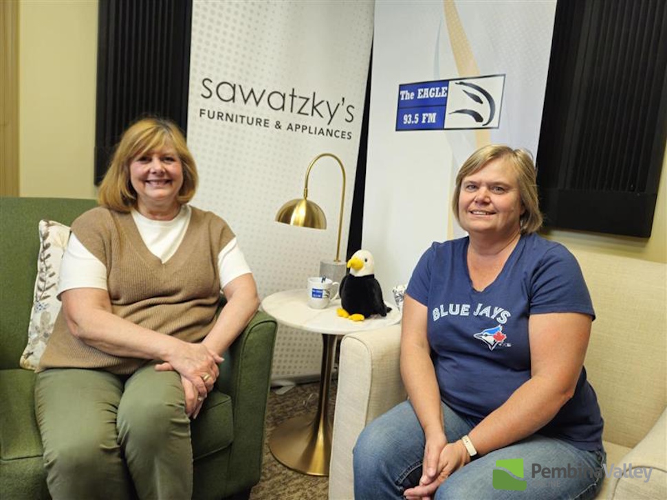 ‘It’s so worth it,’ says volunteer who helps distribute winter wear locally – PembinaValleyOnline.com