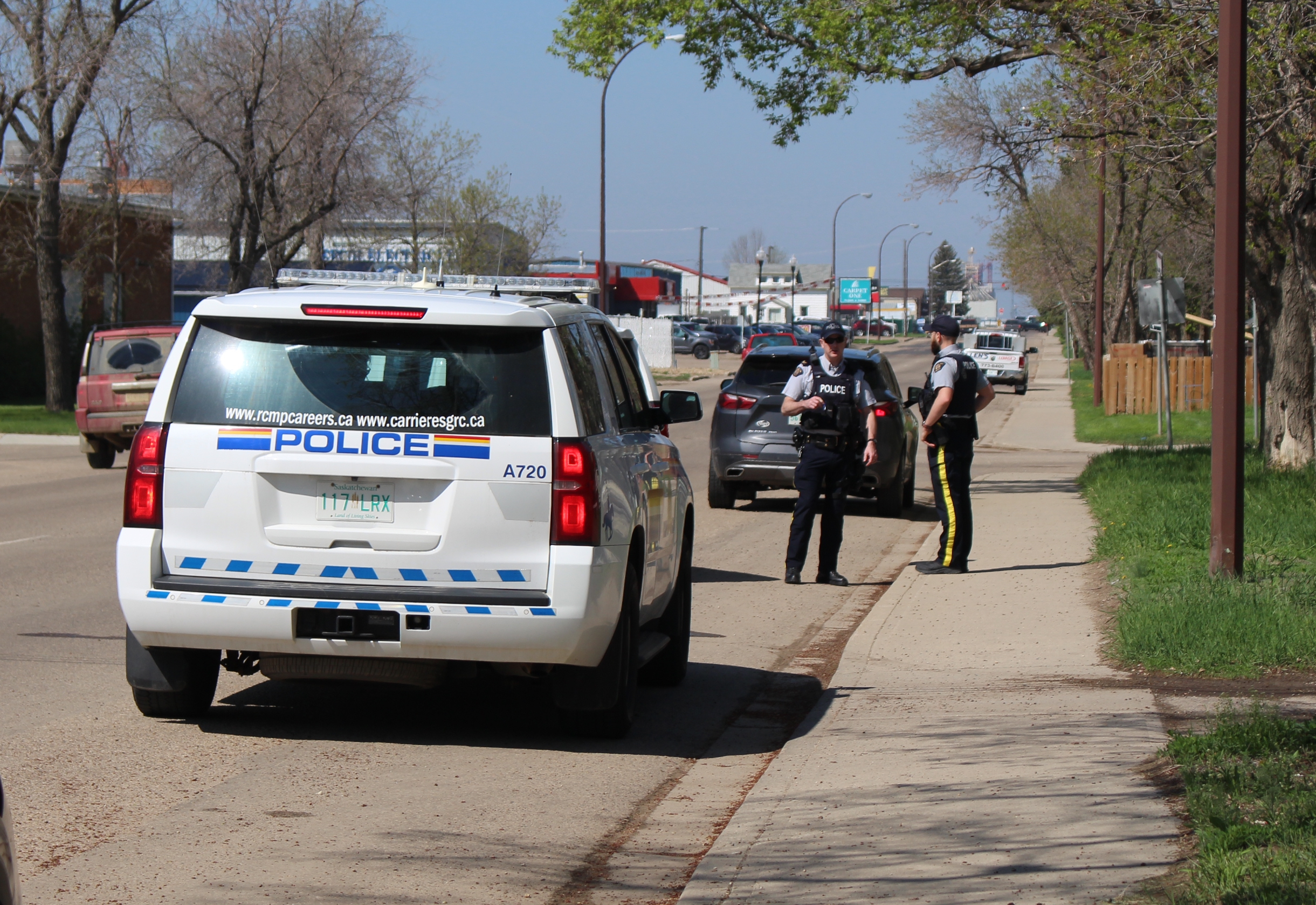Kindersley RCMP urge caution as package theft complaints reported ...