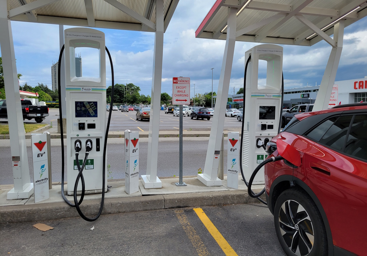 Manitoba Hydro Begins Northern EV Charging Network including  Lundar area
