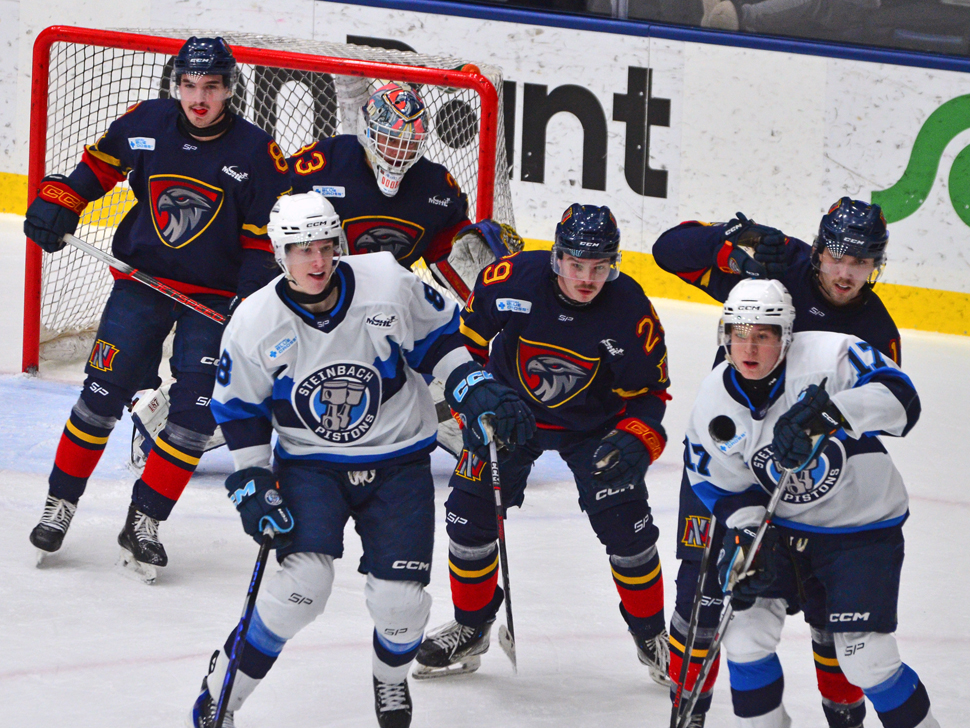 PISTONS NIV DSC_9869 small.jpg