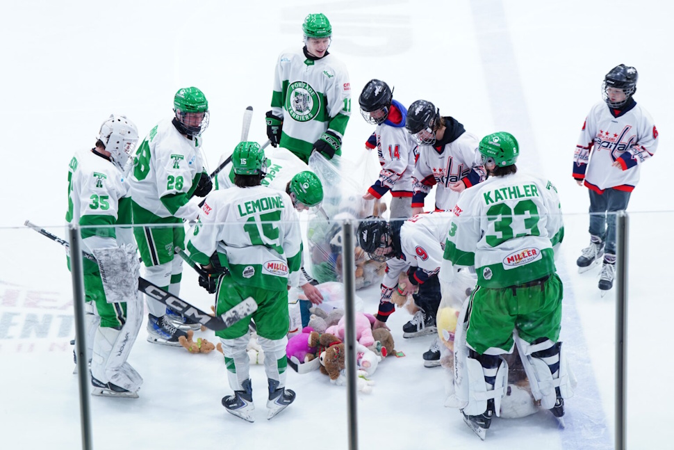 Terriers extend win streak to seven and teddy's rain down ...
