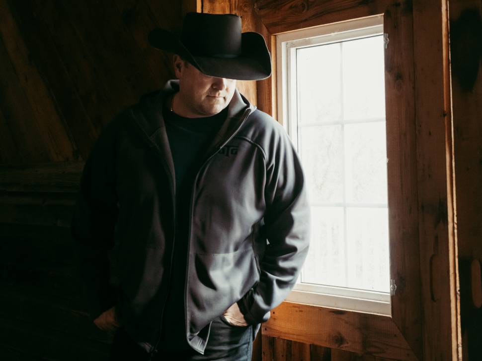 Hanover Ag celebrates 80th anniversary with Gord Bamford concert