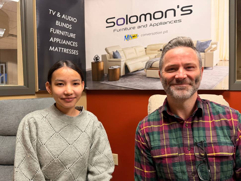 Niverville art show to feature student’s journey from Afghanistan