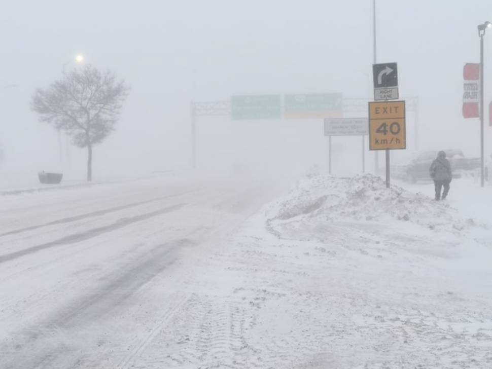Perimeter Highway to see around-the-clock snow removal