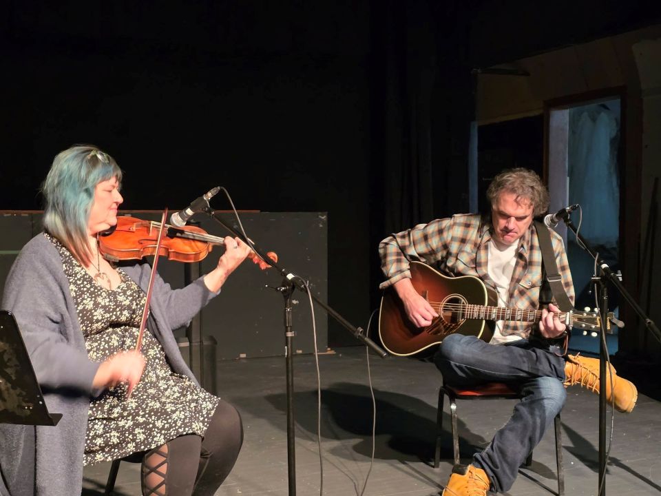 Music in the Spotlight: Cornerstone Theatre’s open mic strikes a chord