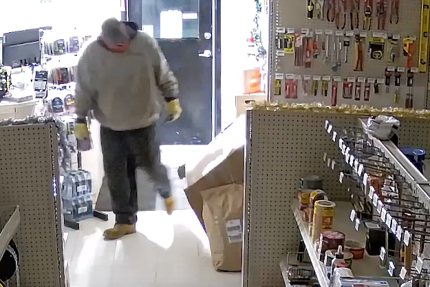 RCMP search for break-in suspect - SwiftCurrentOnline.com - Local news ...