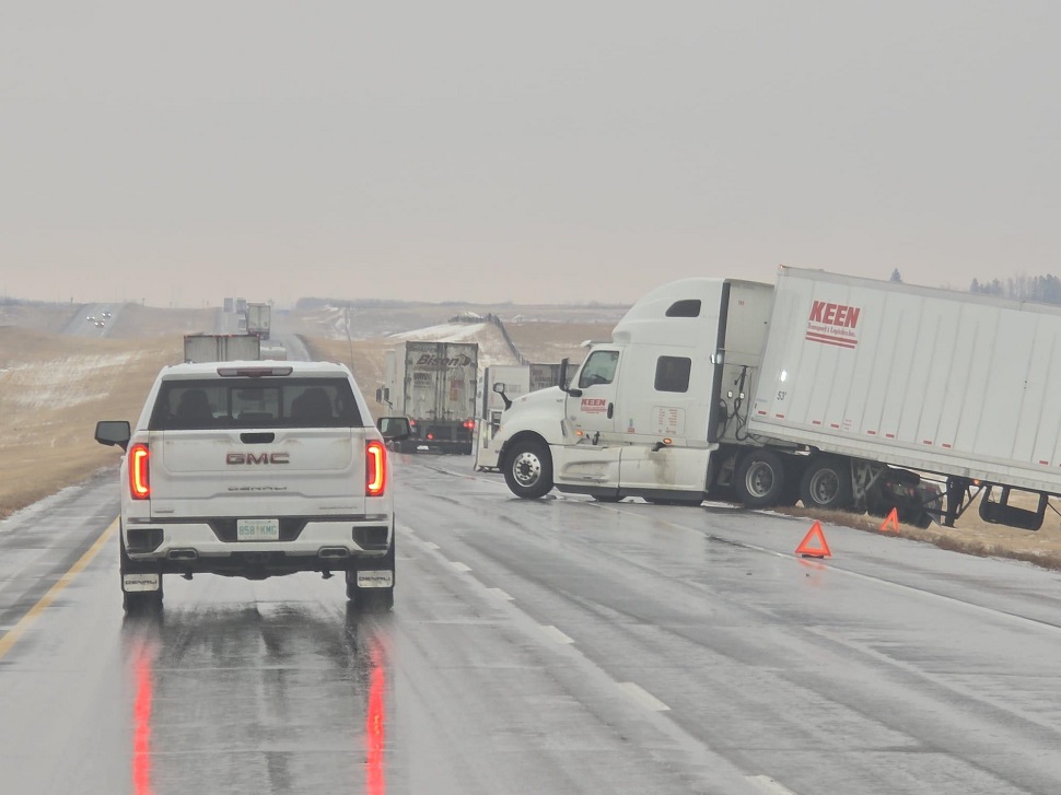 Chaplin Fire Department firefighter injured responding to call - SwiftCurrentOnline . com - Local news , Weather , Sports , Free Classifieds and Job Listings