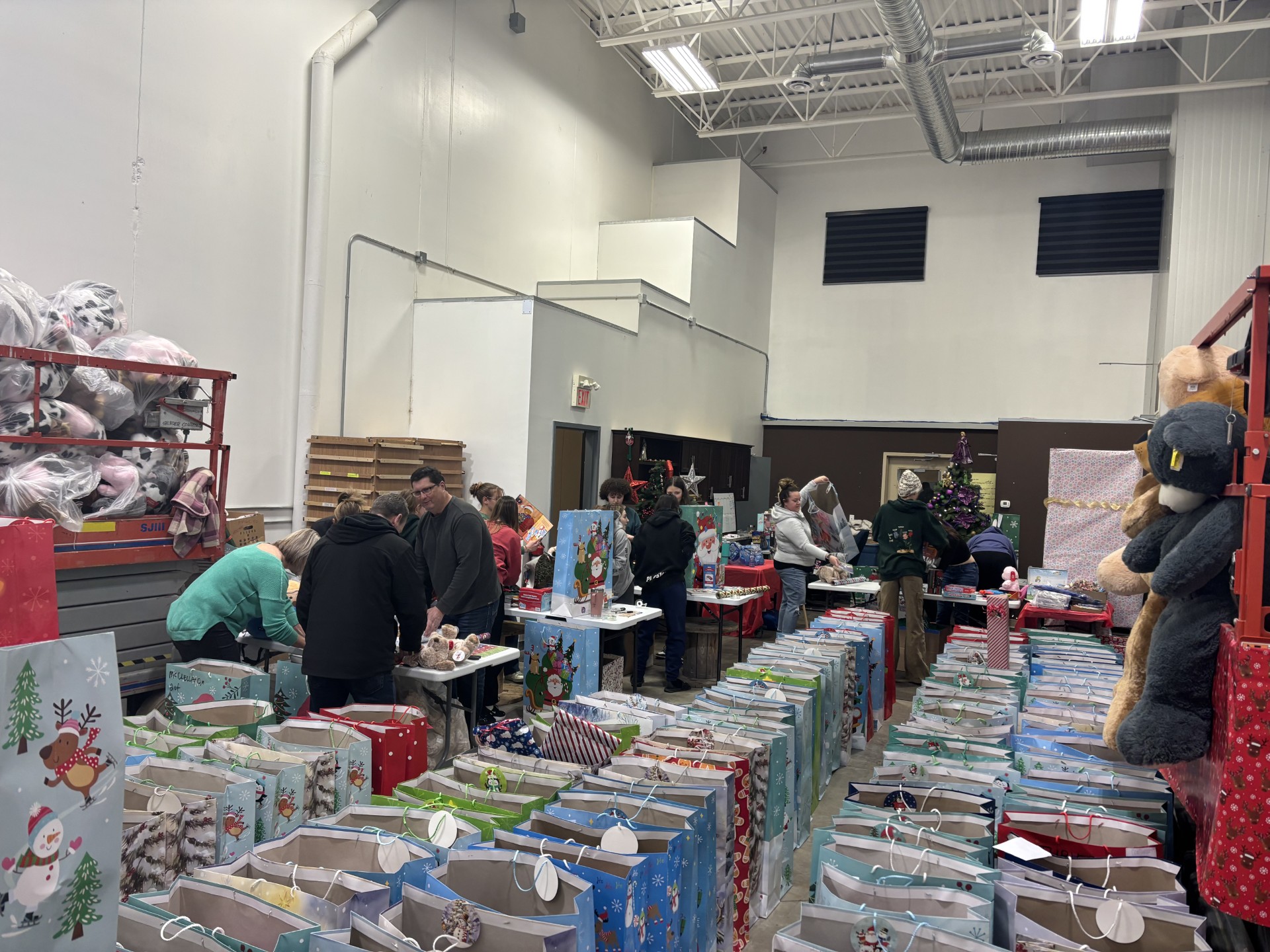 Baby It’s Cold Outside charity fed 758 Foothills residents this Christmas